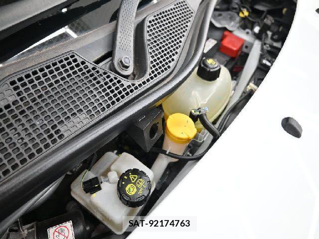 Renault TWINGO 2023-07 8209874-6