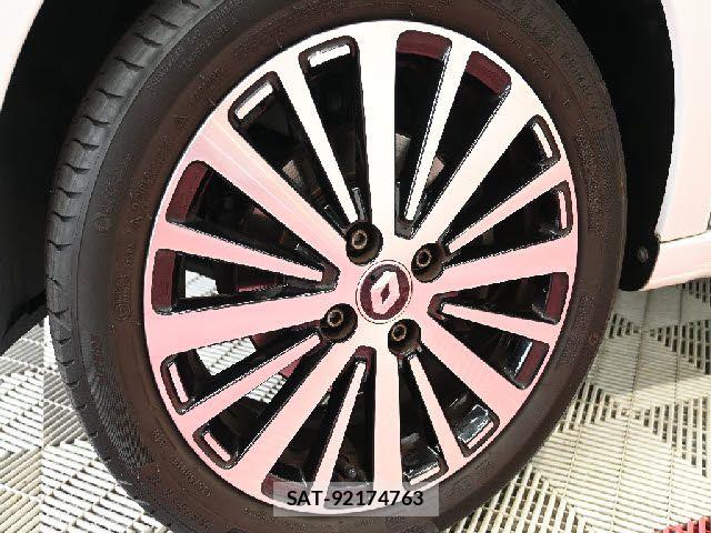 Renault TWINGO 2023-07 8209874-8