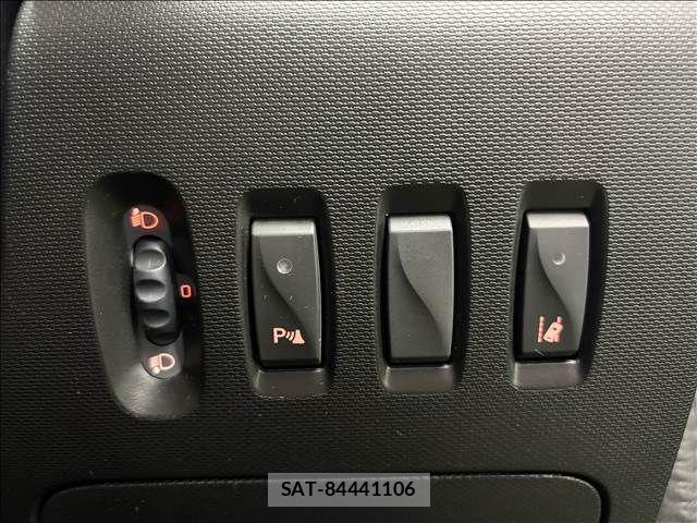 Renault TWINGO 2020-03 8246519-9