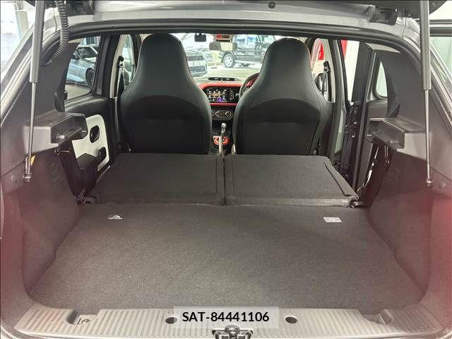 Renault TWINGO 2020-03 8246519-17