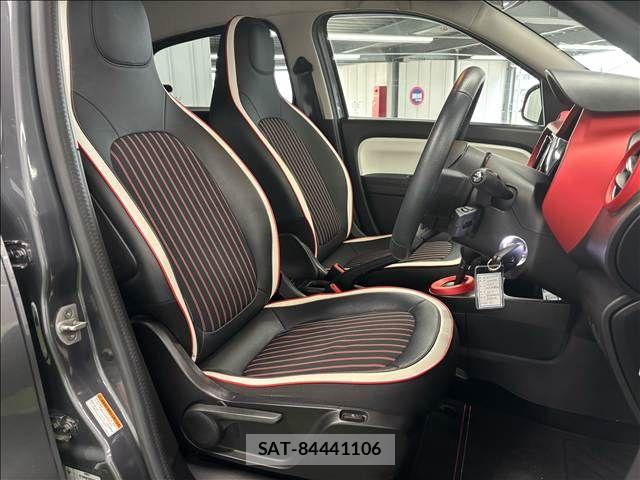 Renault TWINGO 2020-03 8246519-6