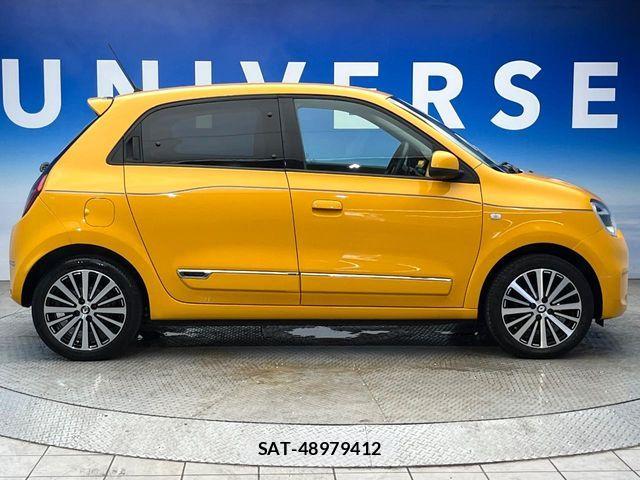 Renault TWINGO 2022-04 8246518-18