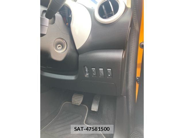 Renault TWINGO 2020-01 8316724-17