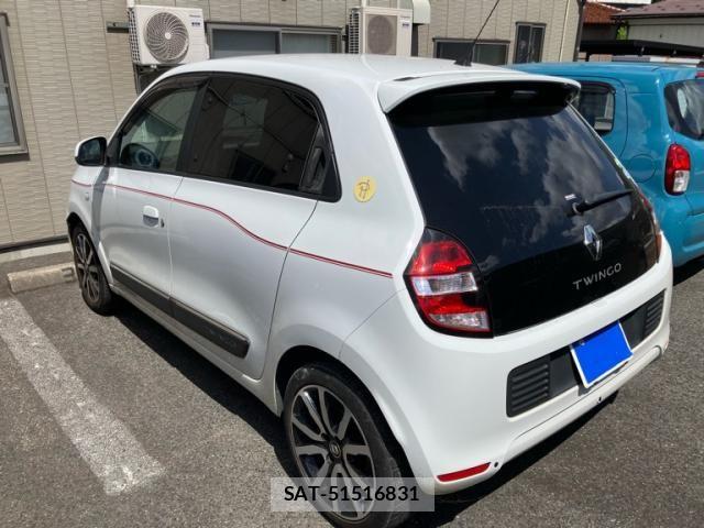 Renault TWINGO 2019-01 8368349-2