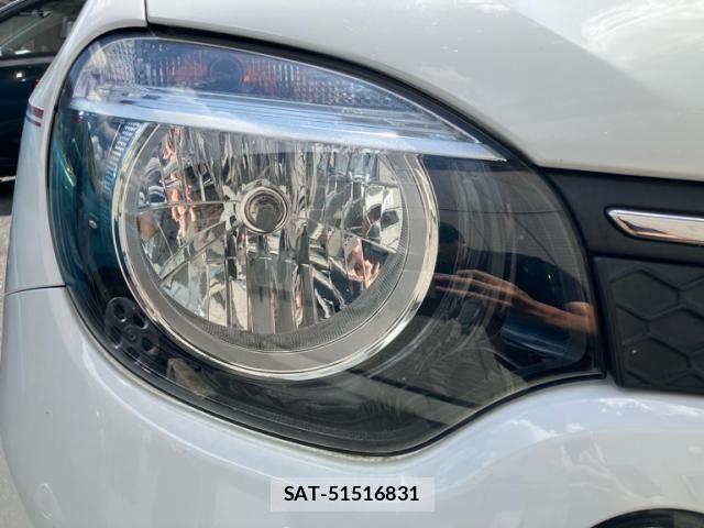Renault TWINGO 2019-01 8368349-4