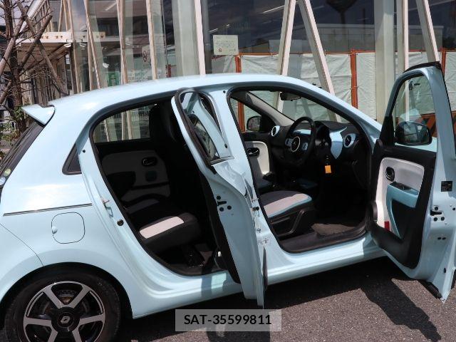 Renault TWINGO 2017-08 8368347-9