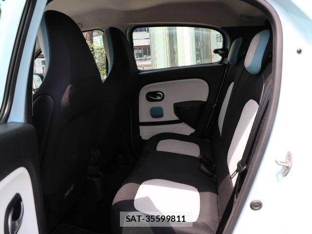 Renault TWINGO 2017-08 8368347-7