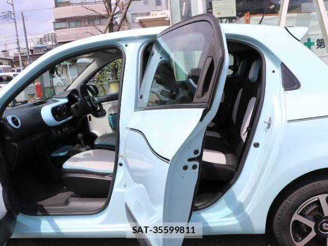 Renault TWINGO 2017-08 8368347-8