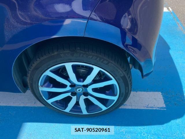 Renault TWINGO 2017-07 8372117-9