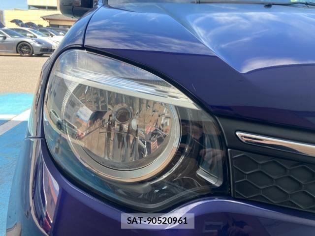 Renault TWINGO 2017-07 8372117-2