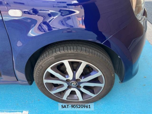Renault TWINGO 2017-07 8372117-3