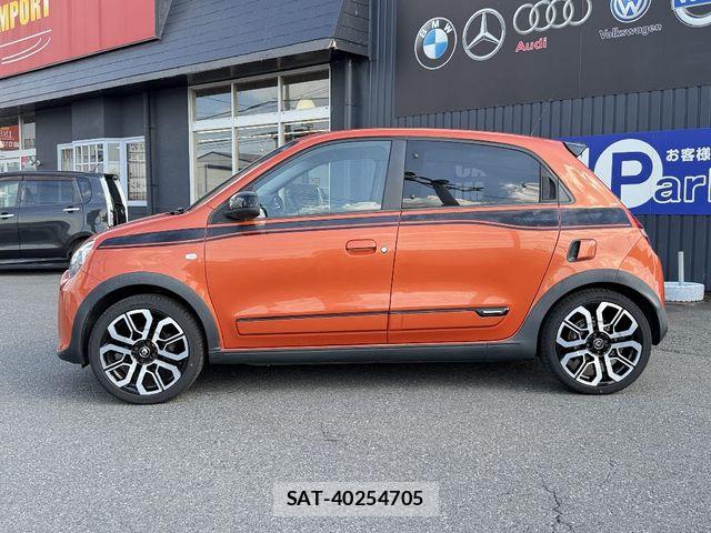 Renault TWINGO 2019-05 8486023-9