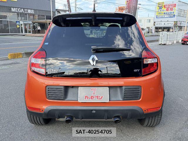 Renault TWINGO 2019-05 8486023-11