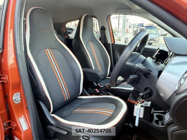 Renault TWINGO 2019-05 8486023-3