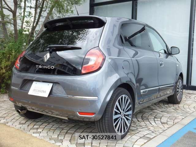 Renault TWINGO 2023-08 8527029-4