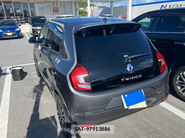 Renault TWINGO 2022-09 8527030-4