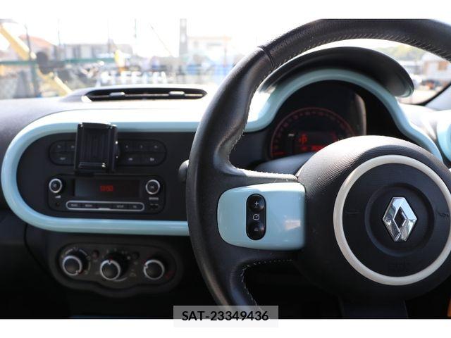 Renault TWINGO 2017-04 8563391-3