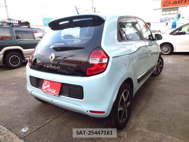 Renault TWINGO 2016-09 8661282-2
