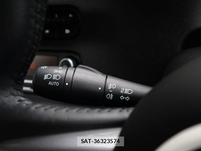 Renault TWINGO 2019-02 8661280-7