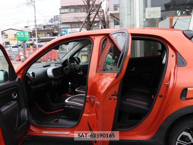 Renault TWINGO 2017-11 8745543-10