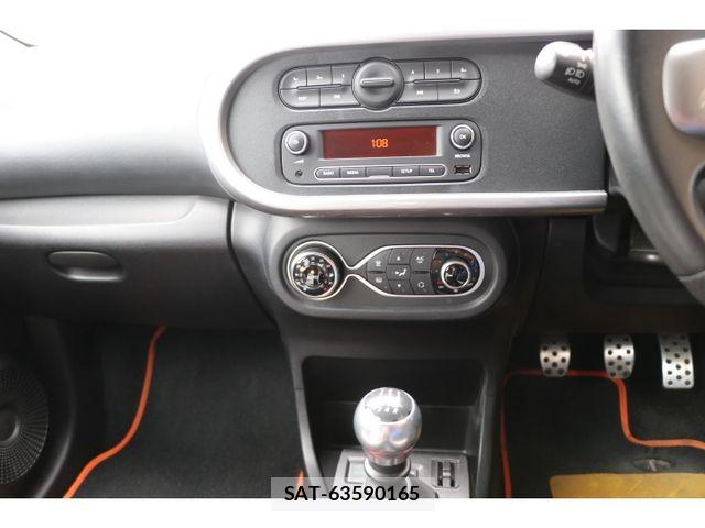 Renault TWINGO 2017-11 8745543-5