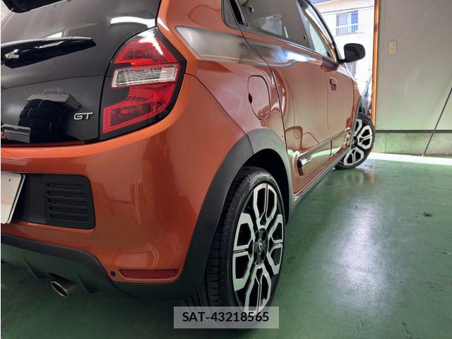 Renault TWINGO 2018-04 8871954-9