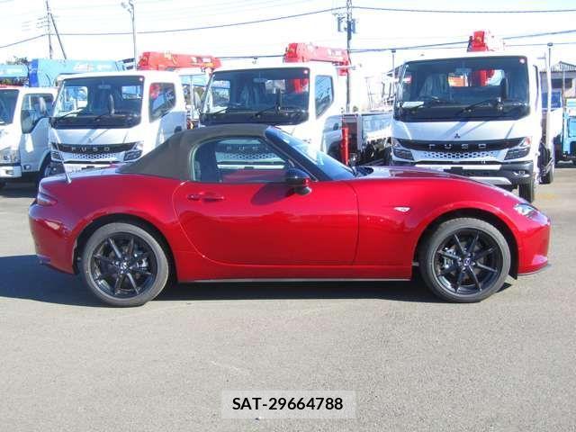 Mazda ROADSTER 2024-09 770453-3