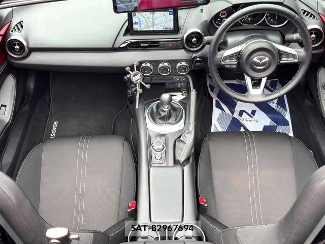 Mazda ROADSTER 2021-03 853528-1