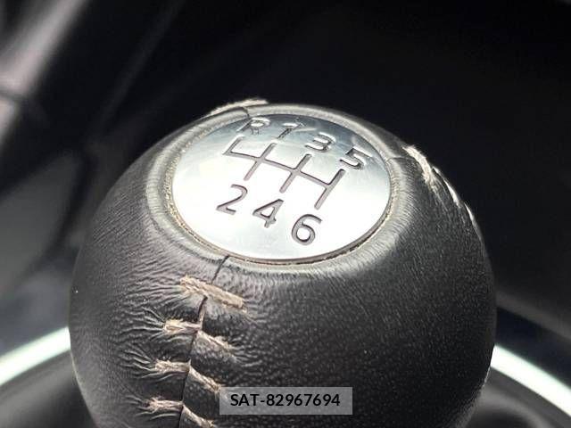 Mazda ROADSTER 2021-03 853528-2