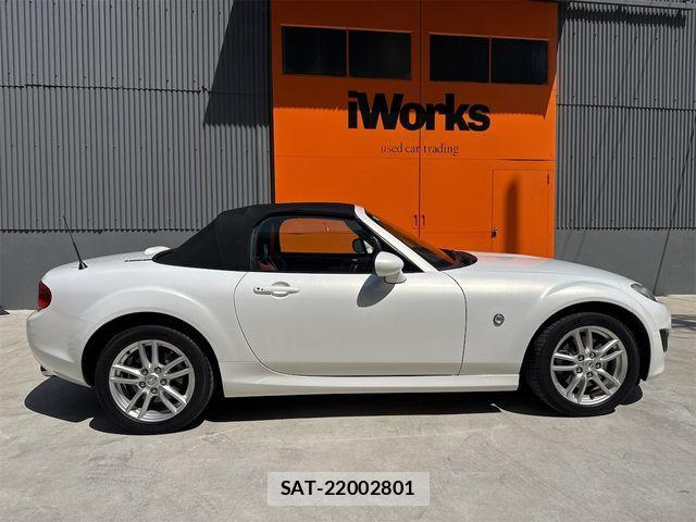 Mazda ROADSTER 2010-01 863442-2