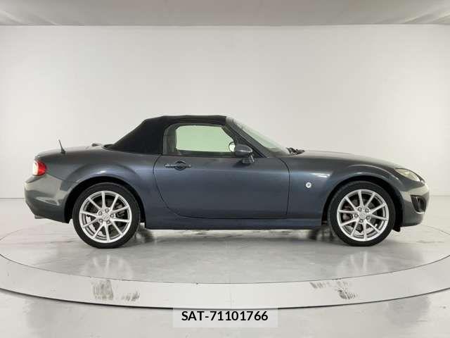 Mazda ROADSTER 2012-06 1332903-6