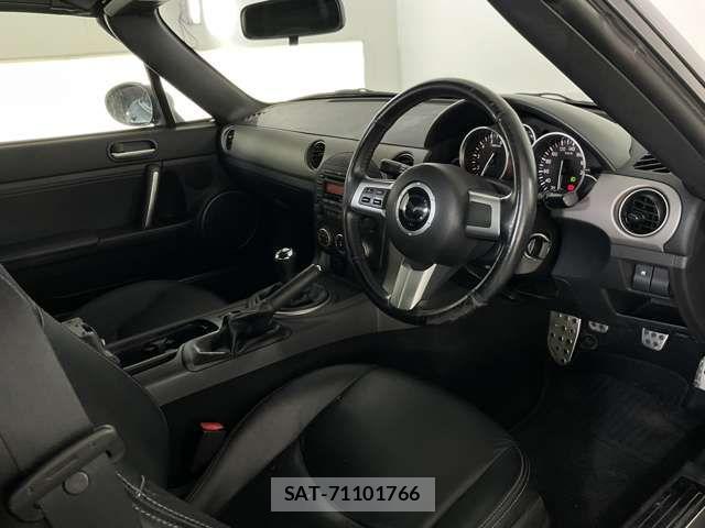 Mazda ROADSTER 2012-06 1332903-11