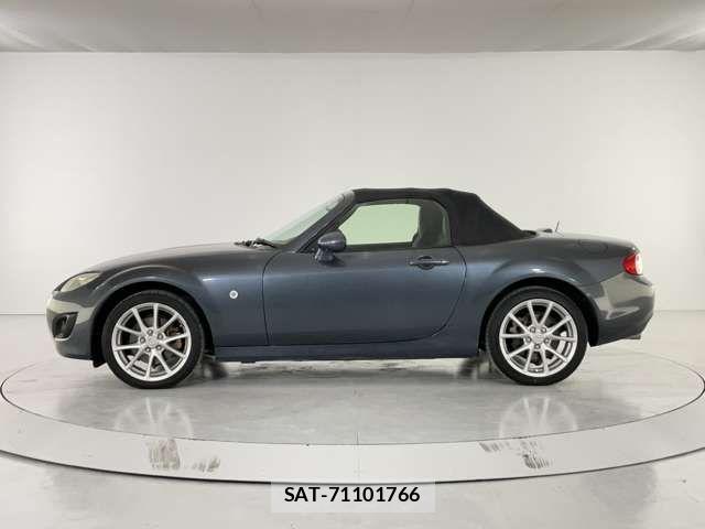 Mazda ROADSTER 2012-06 1332903-2