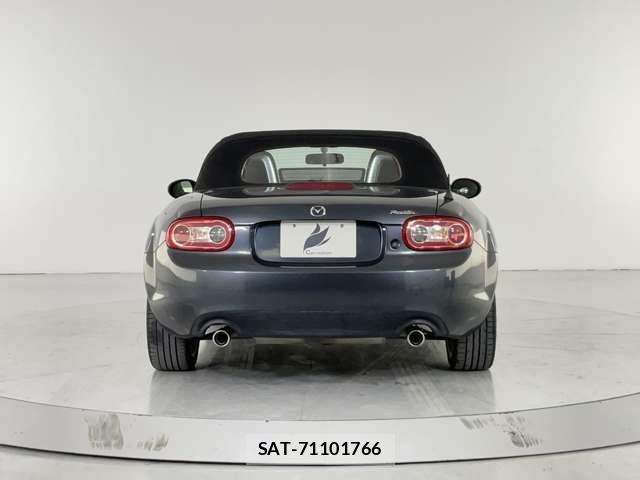 Mazda ROADSTER 2012-06 1332903-4