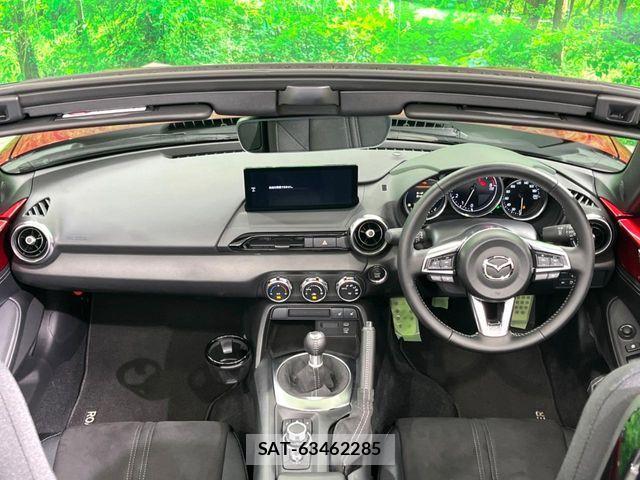 Mazda ROADSTER 2025-06 1393459-1