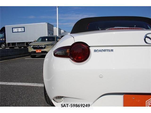 Mazda ROADSTER 2021-07 1430121-12