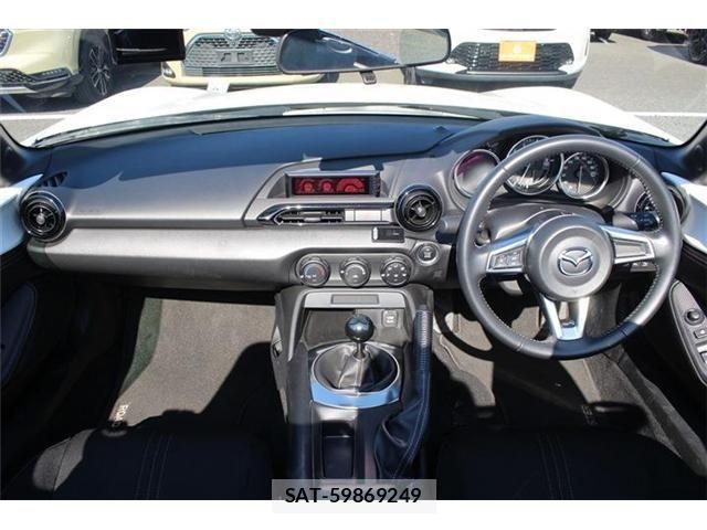 Mazda ROADSTER 2021-07 1430121-17