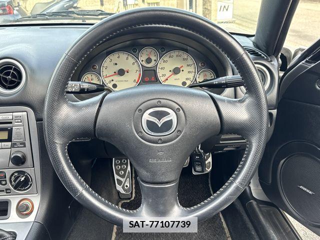 Mazda ROADSTER 2004-03 1474724-28