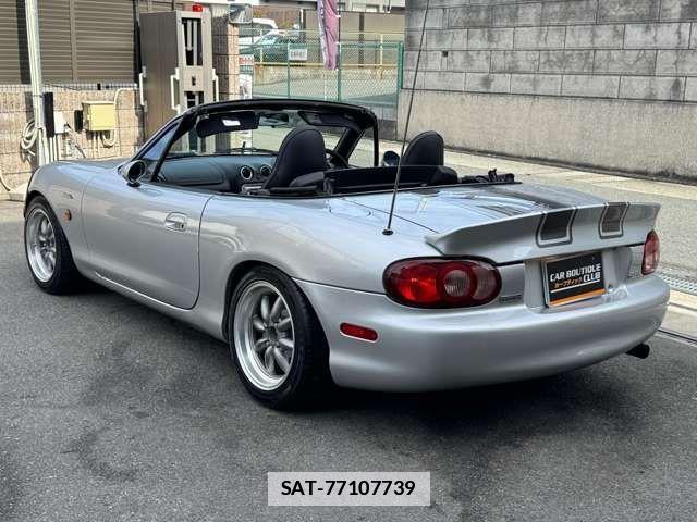 Mazda ROADSTER 2004-03 1474724-6