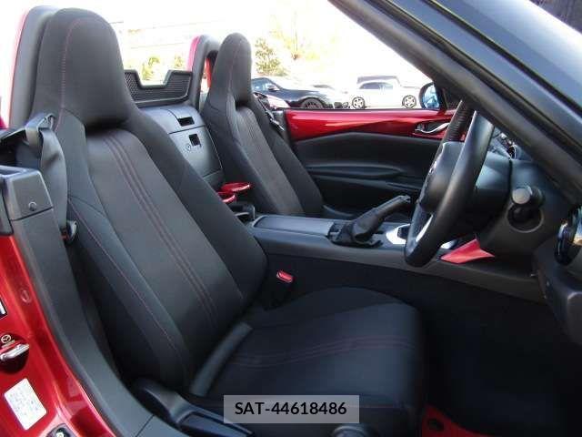 Mazda ROADSTER 2018-05 1694835-9