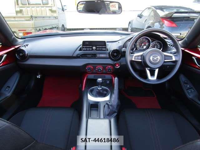 Mazda ROADSTER 2018-05 1694835-8