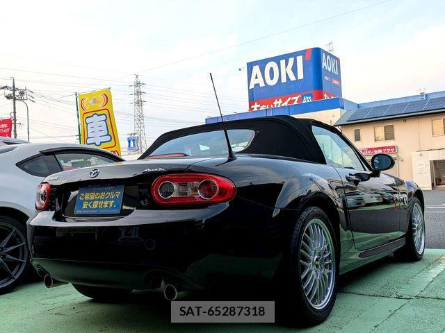 Mazda ROADSTER 2009-05 2117633-3
