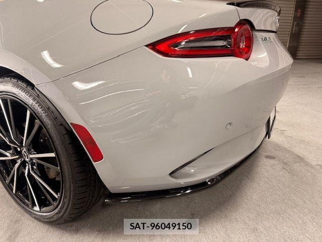 Mazda ROADSTER 2025-03 2251009-7
