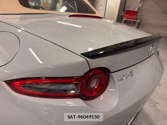 Mazda ROADSTER 2025-03 2251009-8