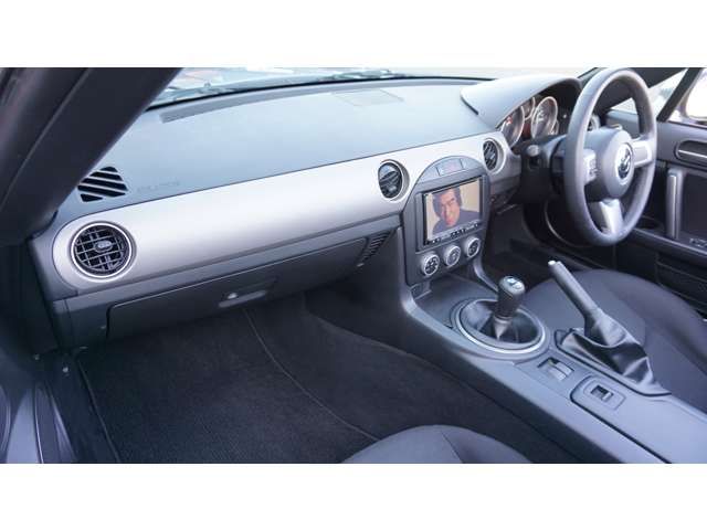 Mazda ROADSTER 2011-03 3681781-18