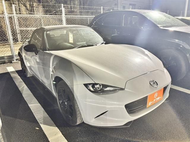 Mazda ROADSTER 2024-09 3681778-0