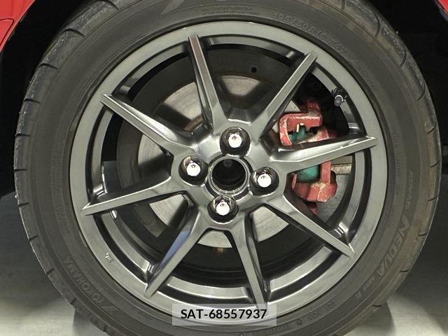 Mazda ROADSTER 2015-08 3775404-18
