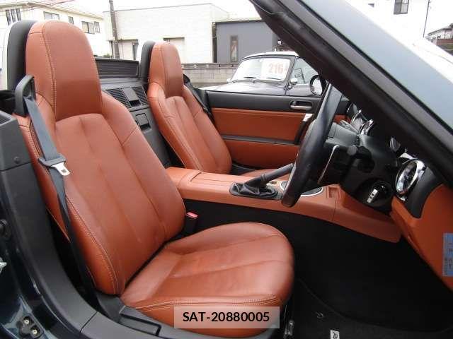 Mazda ROADSTER 2006-06 3909409-10