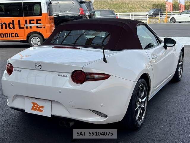 Mazda ROADSTER 2021-03 4640702-12