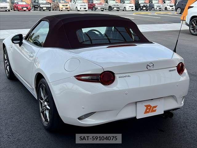 Mazda ROADSTER 2021-03 4640702-14